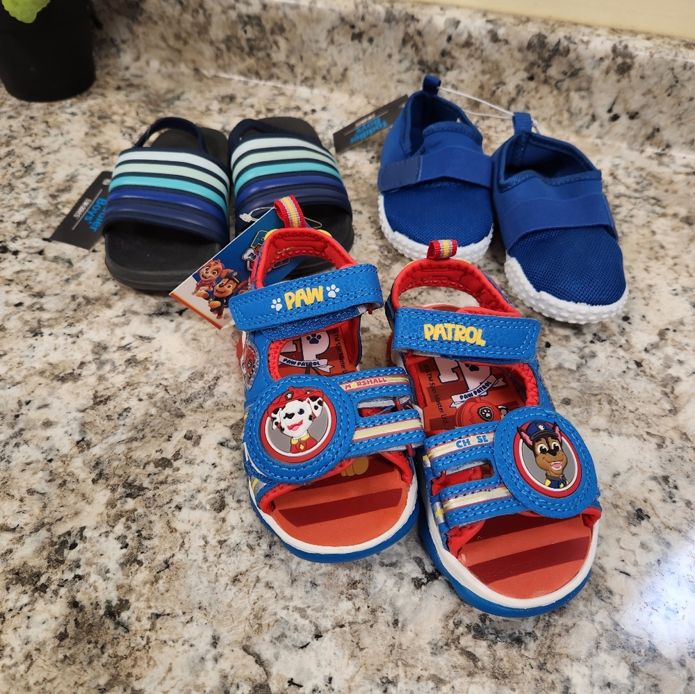 NWT 3 Pairs Of Toddler Light Up Paw Patrol Sandals, Slides w/ Strap & Swim Shoes